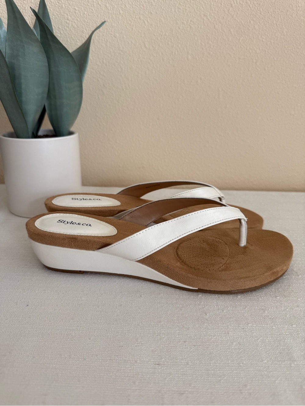 New Style & Co. Haloe White Wedge Flip-Flop Sandals